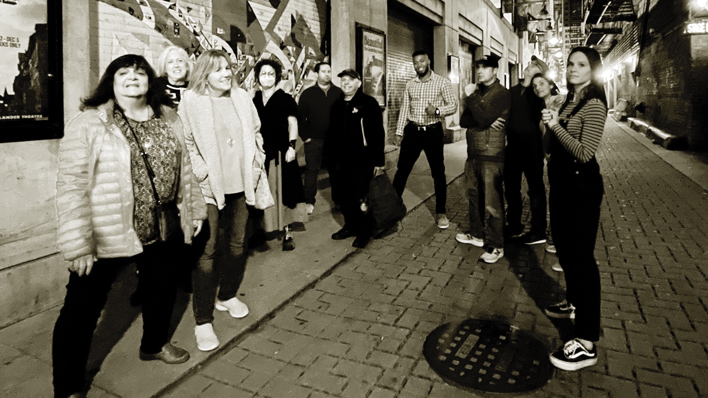 Pizza & Ghost Tour group photo
